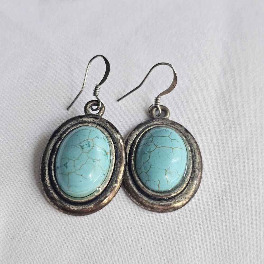 Vintage-style Silver-tone Dangle earrings Oval Turquoise Color Stones